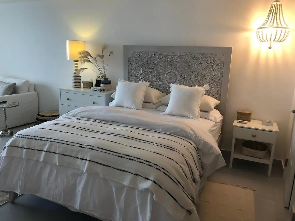 Near To Heaven Boho Front Beach 21 Floor Apartment Los Mameyes