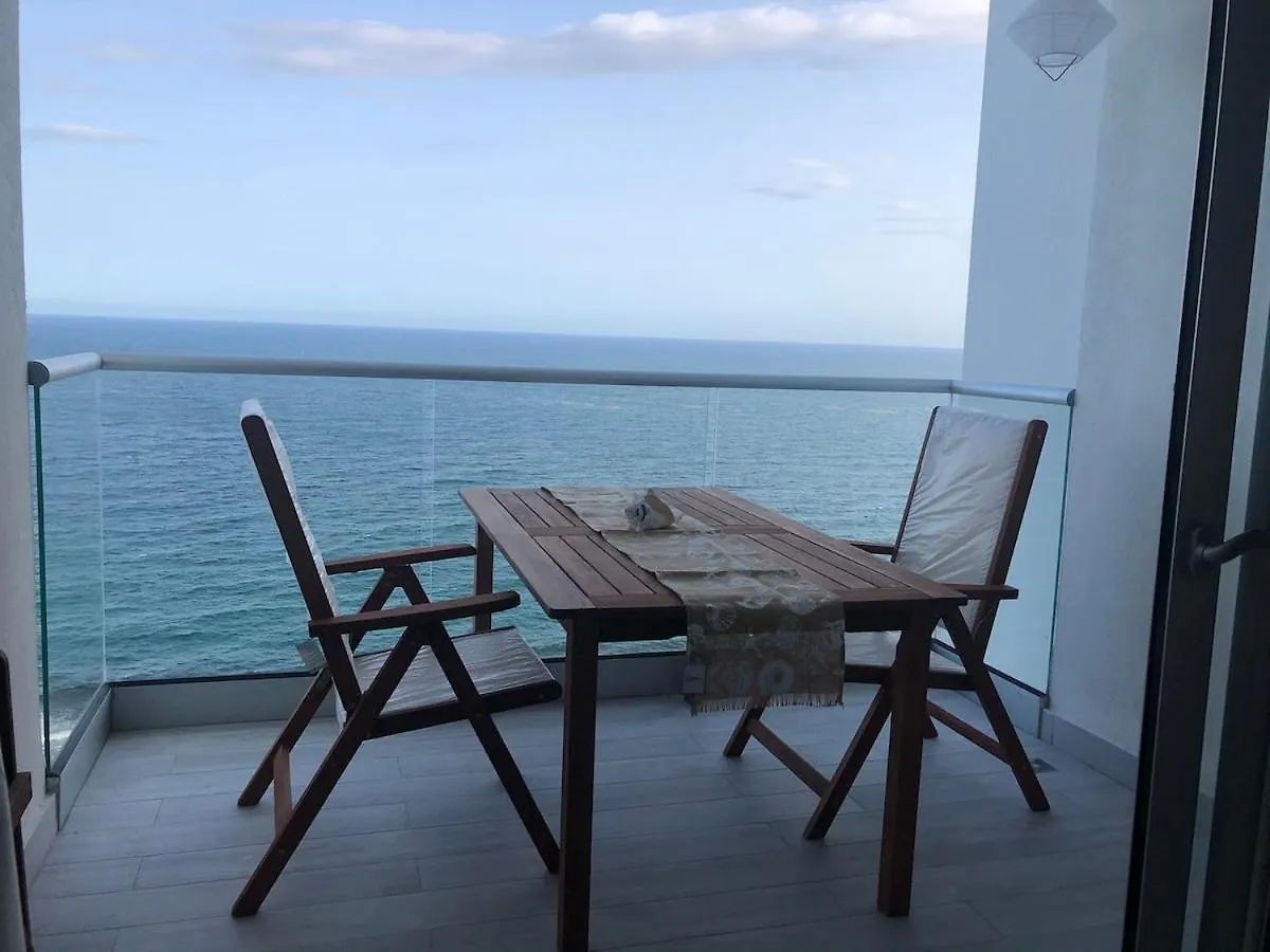 Near To Heaven Boho Front Beach 21 Floor Apartment Los Mameyes