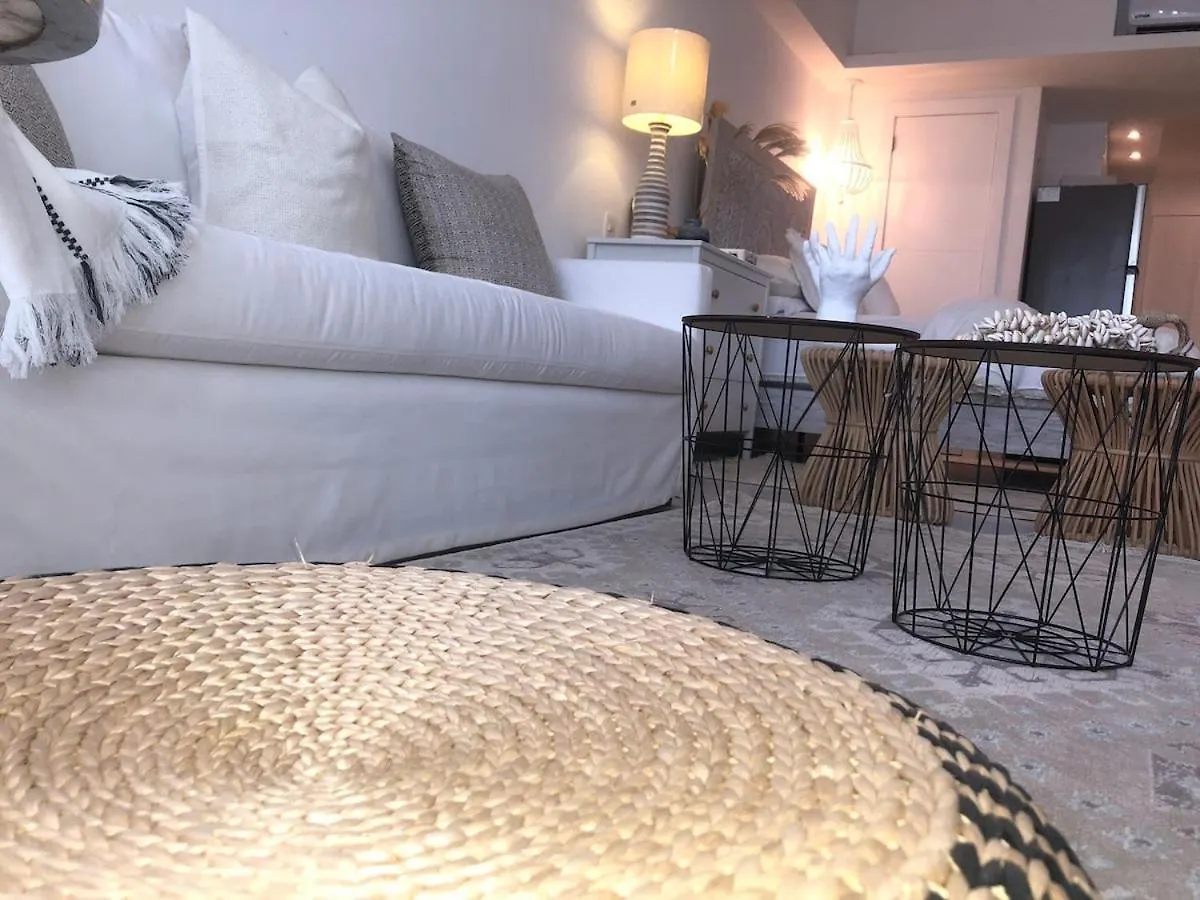 Near To Heaven Boho Front Beach 21 Floor Apartment Los Mameyes